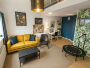 Colburn Crescent, Guildford, Surrey, GU4