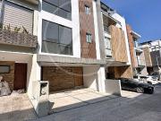 Colina II en Residencial Lago Esmeralda