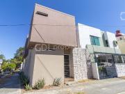 COLINAS DEL REY CASA EN VENTA