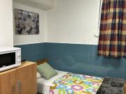 Se alquila estudio amueblado y equipado Se alquila estudio amueblado y equipado