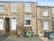 College Street, Crosland Moor, Huddersfield HD4, 2 bed...