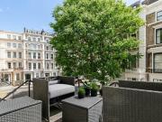 Collingham Place, London, 2 Bedroom Apartment