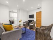 Collingham Place, London SW5, 1 bed flat to rent, £2,799...