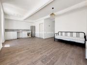 COLLOBRIERES APPARTEMENT T3 ENTIEREMENT RENOVE