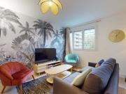 Colocation à Puteaux: Appartement de 10m2