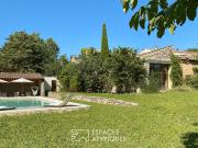 Colombier du XVIIIe siècle et son art de vivre provençal