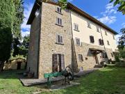 COLONICA in VENDITA a AREZZO CHIASSA / TREGOZZANO di 14 vani