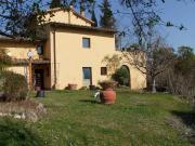 COLONICA in VENDITA a BAGNO A RIPOLI VALLINA di 10 vani