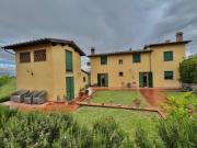 Colonica in vendita a Cerreto Guidi 240 mq Rif: 1258341