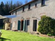 Colonica in vendita a Massa Massa e Cozzile 300 mq Rif:...