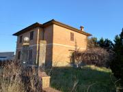 COLONICA in VENDITA a POGGIBONSI di 10 vani