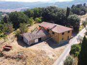 Colonica in vendita a Pomarance 321 mq Rif: 1286351