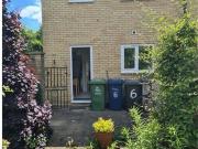 Colwyn Close, Cambridge CB4, 2 bedroom end terrace house...