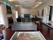 Com vista maravilhosa da piscina, área gourmet e...