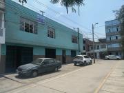 Comas Vendo Casa en Esquina Frente a Parque