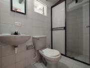 comercial casa para comercio en arriendo en malibu. Cod...