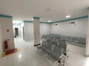 Comercial/Industrial com 18 sala s no bairro Araes em...