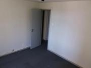 Comercial/Industrial de 100 metros quadrados no bairro... Comercial/Industrial de 100 metros quadrados no bairro...