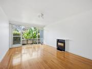 Comfort & Convenience in the Heart of Surrey Hills