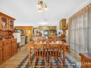 !Comfort, Space & Convenience in a Quiet Court Location!