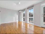 Comfortable 2 Bedroom Home with Private Courtyard