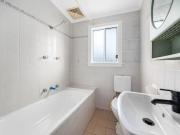 Comfortable 3 Bedroom Home in Quiet Whalan Location