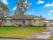 Comfortable 3 Bedroom Home with Outdoor Entertaining...