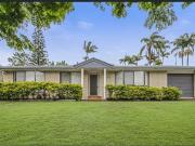 Comfortable Family Home in Prime Wishart Location School...