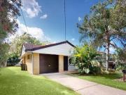 Comfortable Family Home In Stafford Heights
