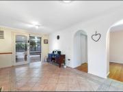 Comfortable Family Living in a Quiet Court Setting