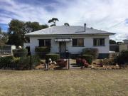 Comfortable family living in prime location!