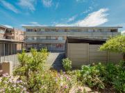 Comfortable Ground Floor Living with Bright Sunroom