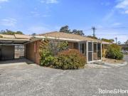 Comfortable Home in a Highly Convenient Kingston Location