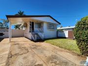 Comfortable home with sparkling pool
