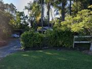 Comfortable Living in a Peaceful Oxenford Court