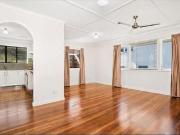 Comfortable Living in a Quiet Deception Bay Street
