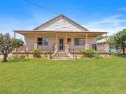 COMFORTABLE LIVING IN PRIME LOCATION