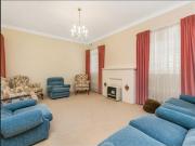 COMFORTABLE LIVING IN THIS CENTRAL LOCATION