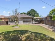 Comfortable Living with Large Shed