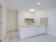 Comfortable Modern Home in Pimpama!
