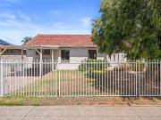 Comfortable, Practical Living in a Convenient Location