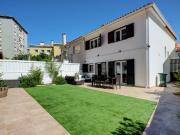 Comfortable Town House in Quiet Area by LovelyStay