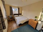 Comfy 1 bed garden flat