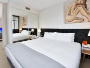 Comfy 1 bedroom apartment near Melbourne Central train... Comfy 1 bedroom apartment near Melbourne Central train...