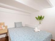 Comfy double bedroom near the Plaça de la Sagrada Família Comfy double bedroom near the Plaça de la Sagrada Família