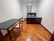 Comfy room in a 4 bedroom apartment in Lisbon Room 4