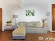 Comfy Sunny Flat w/ Netflix