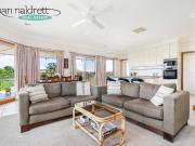 Commanding Cambourne Park