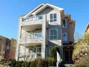 Commercial Dr Adanac St 302 Apartment for Rent