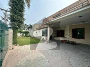 Commercial House One Kanal For Rent